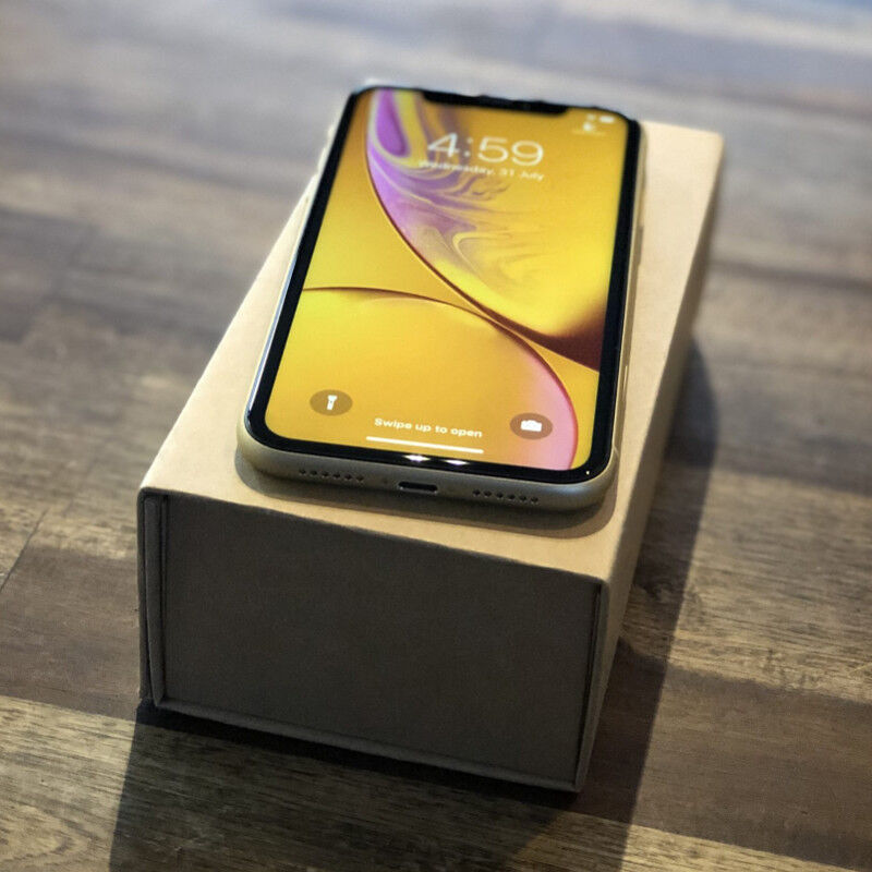 Apple iphone xr 64gb yellow как новый